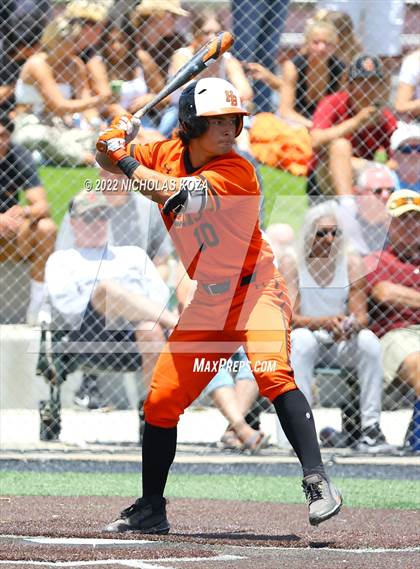Thumbnail 3 in Huntington Beach vs. JSerra Catholic (CIF SoCal Regional D1 Final) photogallery.