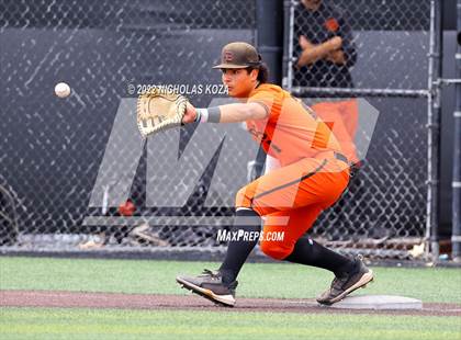 Thumbnail 3 in Huntington Beach vs. JSerra Catholic (CIF SoCal Regional D1 Final) photogallery.