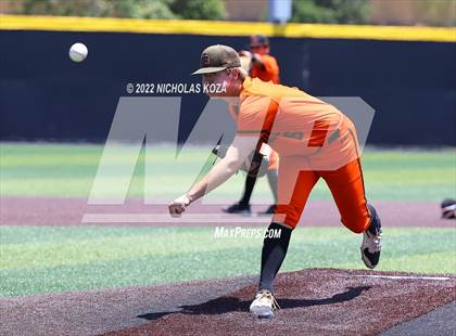 Thumbnail 3 in Huntington Beach vs. JSerra Catholic (CIF SoCal Regional D1 Final) photogallery.