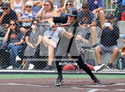 Thumbnail 3 in Huntington Beach vs. JSerra Catholic (CIF SoCal Regional D1 Final) photogallery.