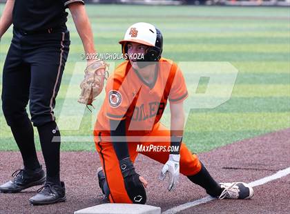 Thumbnail 3 in Huntington Beach vs. JSerra Catholic (CIF SoCal Regional D1 Final) photogallery.