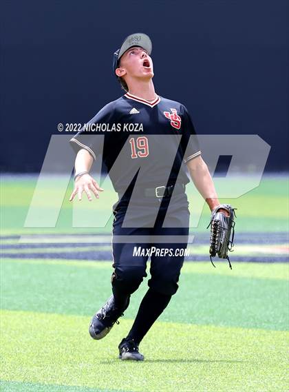 Thumbnail 2 in Huntington Beach vs. JSerra Catholic (CIF SoCal Regional D1 Final) photogallery.