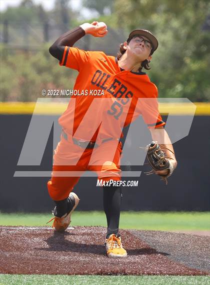 Thumbnail 3 in Huntington Beach vs. JSerra Catholic (CIF SoCal Regional D1 Final) photogallery.