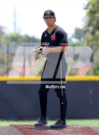 Thumbnail 1 in Huntington Beach vs. JSerra Catholic (CIF SoCal Regional D1 Final) photogallery.