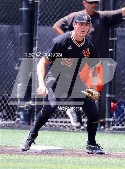 Thumbnail 2 in Huntington Beach vs. JSerra Catholic (CIF SoCal Regional D1 Final) photogallery.