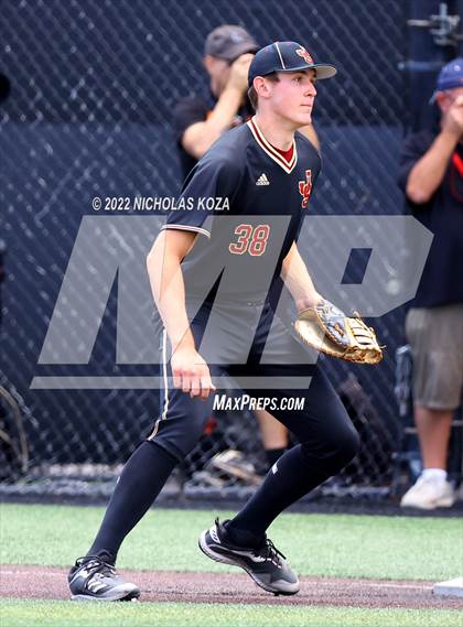 Thumbnail 2 in Huntington Beach vs. JSerra Catholic (CIF SoCal Regional D1 Final) photogallery.