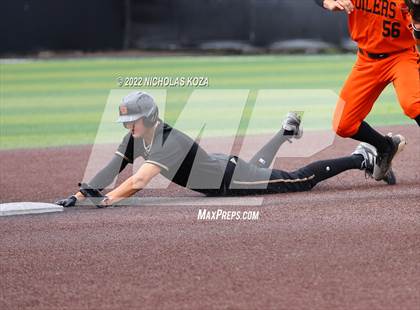 Thumbnail 2 in Huntington Beach vs. JSerra Catholic (CIF SoCal Regional D1 Final) photogallery.