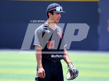 Thumbnail 3 in Huntington Beach vs. JSerra Catholic (CIF SoCal Regional D1 Final) photogallery.