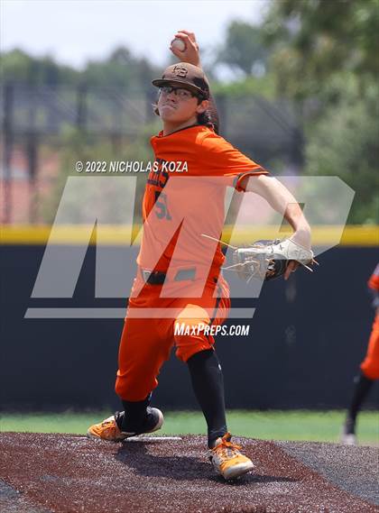 Thumbnail 1 in Huntington Beach vs. JSerra Catholic (CIF SoCal Regional D1 Final) photogallery.