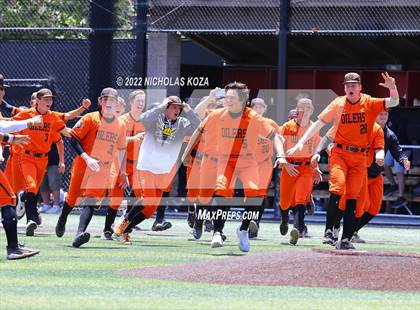 Thumbnail 2 in Huntington Beach vs. JSerra Catholic (CIF SoCal Regional D1 Final) photogallery.
