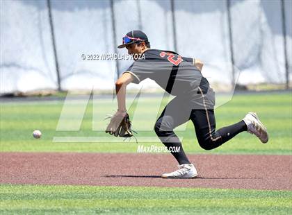 Thumbnail 1 in Huntington Beach vs. JSerra Catholic (CIF SoCal Regional D1 Final) photogallery.