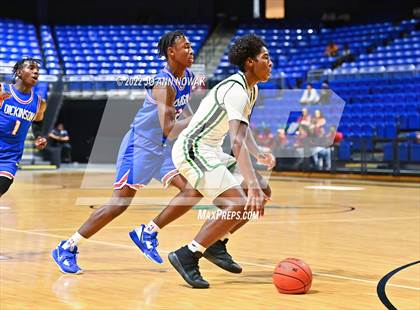 Thumbnail 1 in Waxahachie vs. Dickinson (Houston Methodist Cy-Hoops Invitational) photogallery.