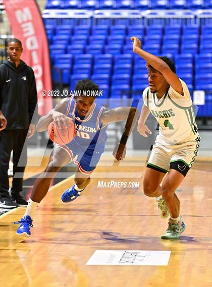 Thumbnail 2 in Waxahachie vs. Dickinson (Houston Methodist Cy-Hoops Invitational) photogallery.