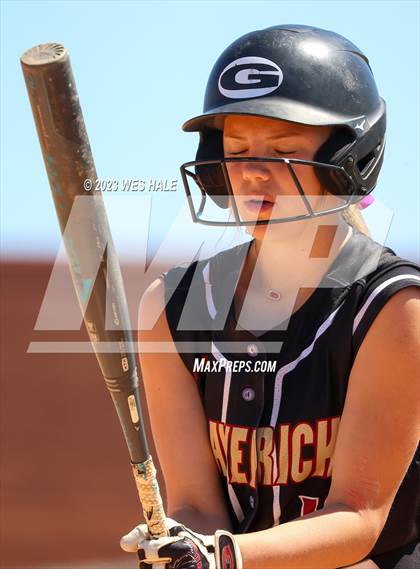 Thumbnail 2 in Germantown vs. Dyersburg photogallery.