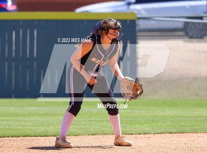 Thumbnail 2 in Germantown vs. Dyersburg photogallery.