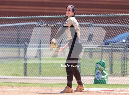 Thumbnail 2 in Germantown vs. Dyersburg photogallery.