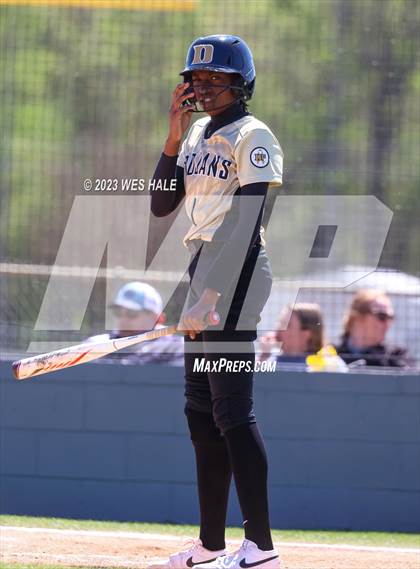 Thumbnail 2 in Germantown vs. Dyersburg photogallery.