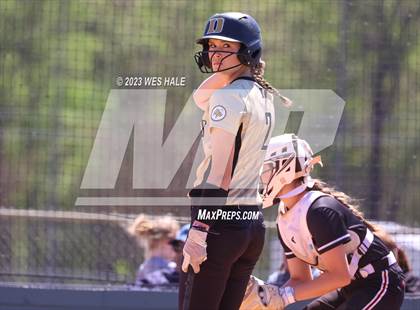 Thumbnail 3 in Germantown vs. Dyersburg photogallery.