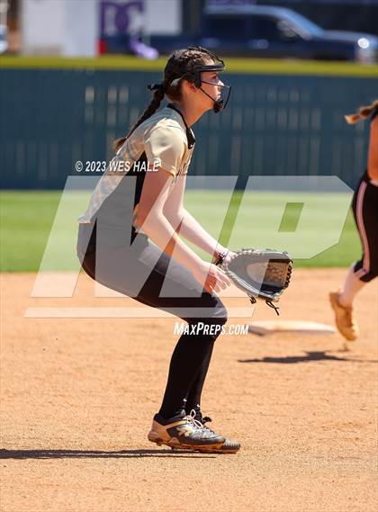 Thumbnail 2 in Germantown vs. Dyersburg photogallery.