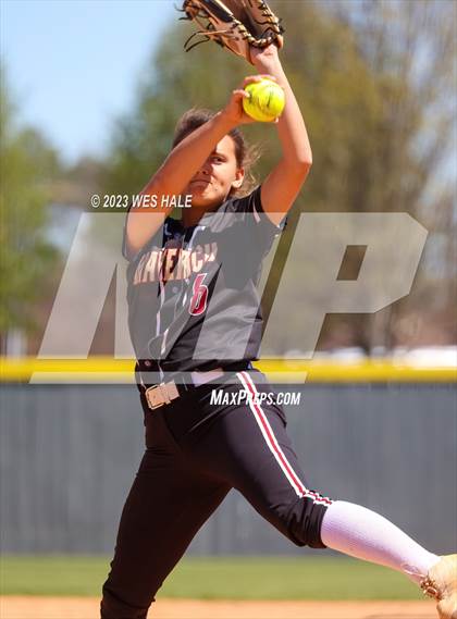 Thumbnail 3 in Germantown vs. Dyersburg photogallery.
