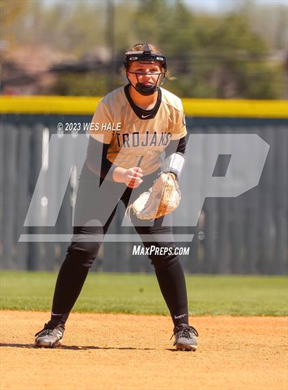 Thumbnail 1 in Germantown vs. Dyersburg photogallery.
