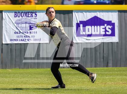 Thumbnail 1 in Germantown vs. Dyersburg photogallery.