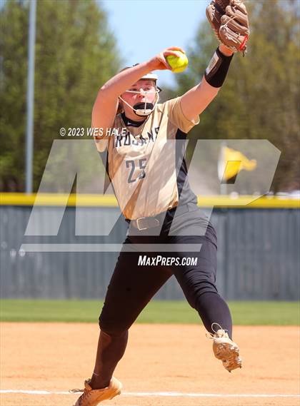 Thumbnail 3 in Germantown vs. Dyersburg photogallery.