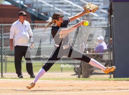 Thumbnail 2 in Germantown vs. Dyersburg photogallery.
