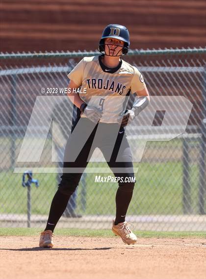 Thumbnail 3 in Germantown vs. Dyersburg photogallery.