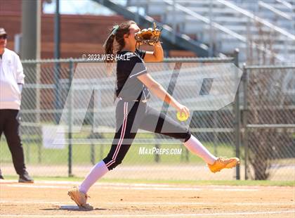 Thumbnail 2 in Germantown vs. Dyersburg photogallery.