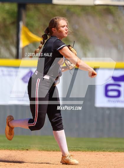 Thumbnail 3 in Germantown vs. Dyersburg photogallery.