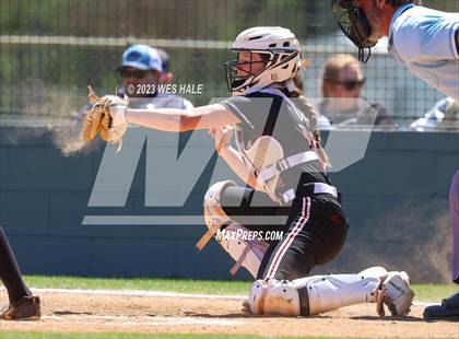 Thumbnail 2 in Germantown vs. Dyersburg photogallery.