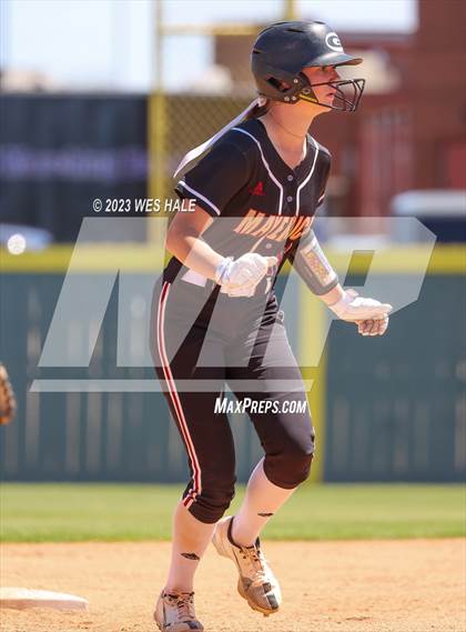 Thumbnail 2 in Germantown vs. Dyersburg photogallery.
