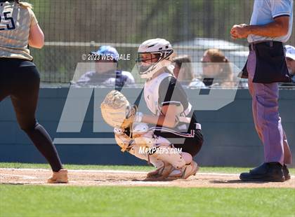 Thumbnail 1 in Germantown vs. Dyersburg photogallery.