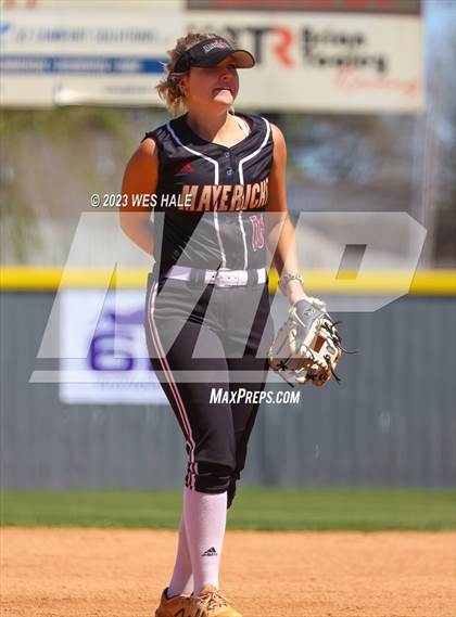 Thumbnail 2 in Germantown vs. Dyersburg photogallery.
