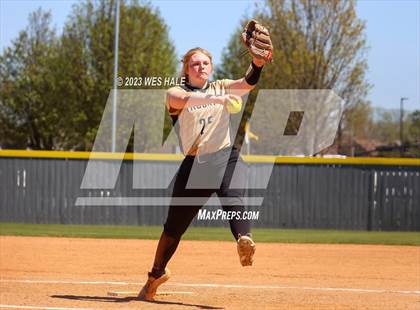 Thumbnail 1 in Germantown vs. Dyersburg photogallery.