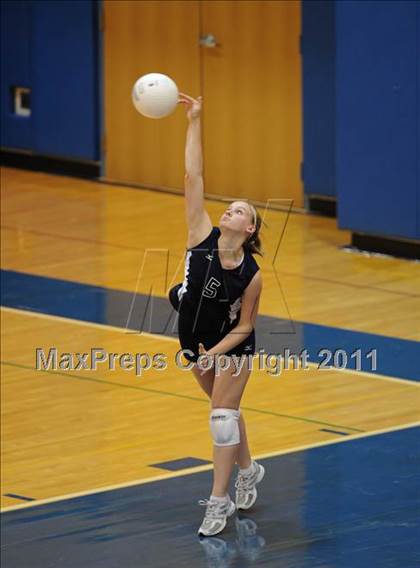 Thumbnail 3 in Caledonia-Mumford @ Haverling photogallery.