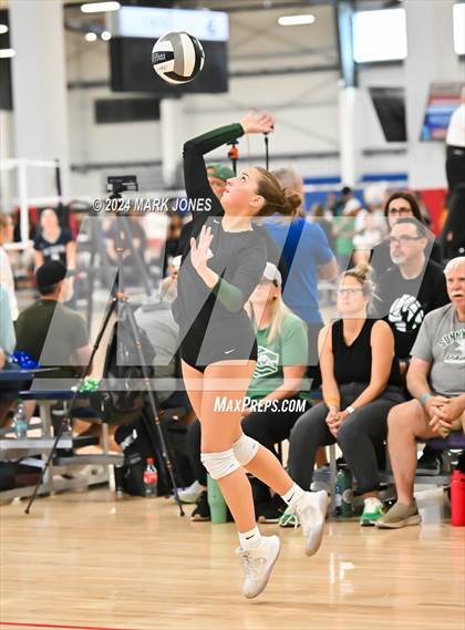 Thumbnail 3 in Sunnyslope vs. Marymount (Nike TOC Southwest) photogallery.