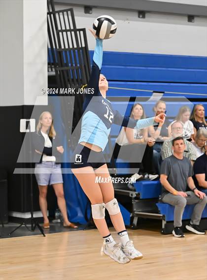 Thumbnail 2 in Sunnyslope vs. Marymount (Nike TOC Southwest) photogallery.