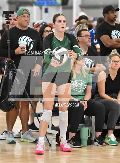 Thumbnail 1 in Sunnyslope vs. Marymount (Nike TOC Southwest) photogallery.