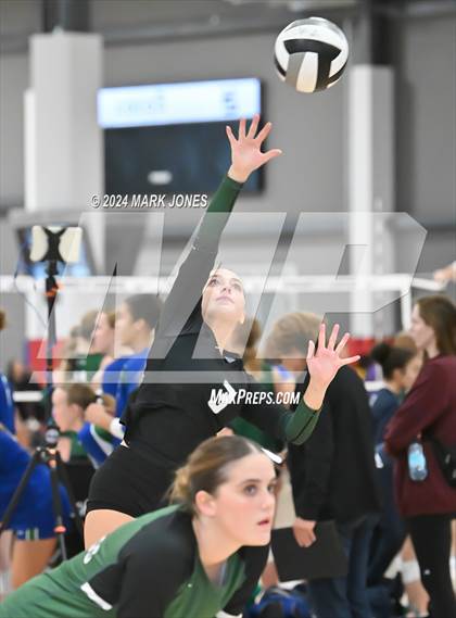 Thumbnail 1 in Sunnyslope vs. Marymount (Nike TOC Southwest) photogallery.