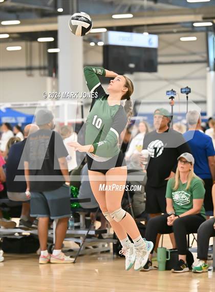 Thumbnail 2 in Sunnyslope vs. Marymount (Nike TOC Southwest) photogallery.