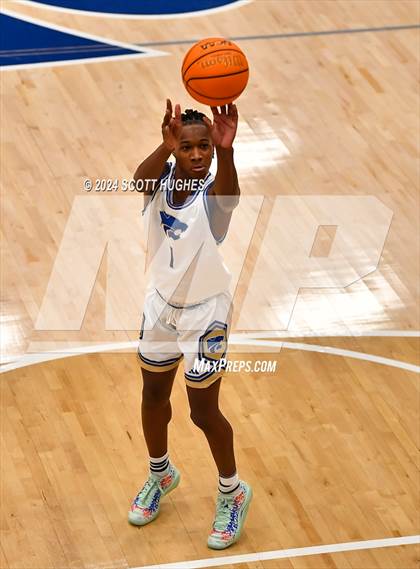 Thumbnail 3 in Smyrna @ Wilson Central photogallery.