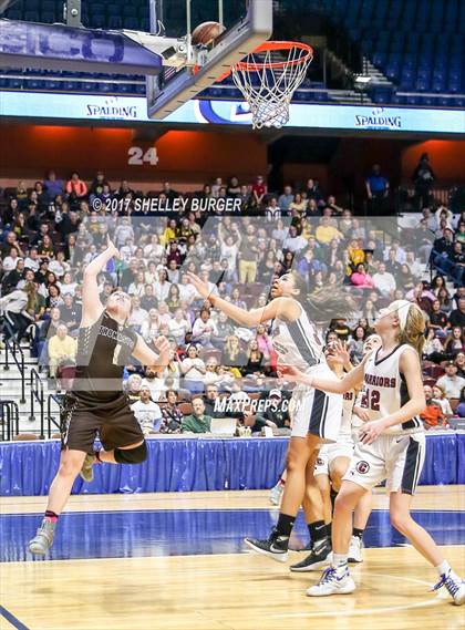 Thumbnail 1 in Thomaston vs. Canton (CIAC Class S Final) photogallery.