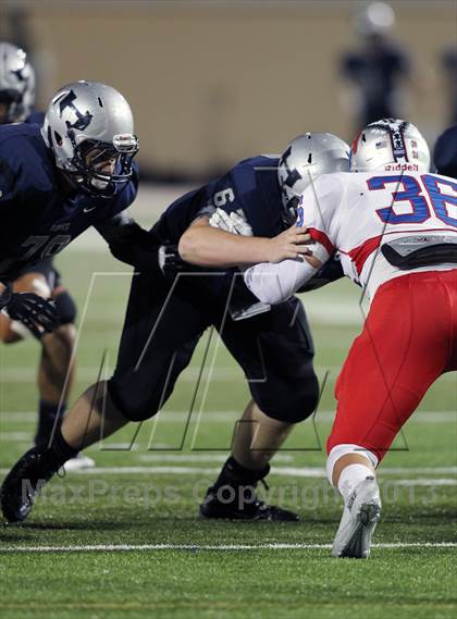 Thumbnail 3 in Hendrickson vs. Westlake (UIL 5A Bi-District Playoff) photogallery.