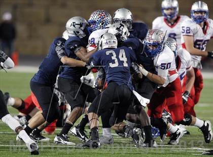Thumbnail 2 in Hendrickson vs. Westlake (UIL 5A Bi-District Playoff) photogallery.