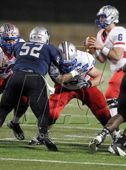 Thumbnail 1 in Hendrickson vs. Westlake (UIL 5A Bi-District Playoff) photogallery.