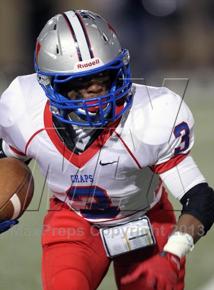 Thumbnail 2 in Hendrickson vs. Westlake (UIL 5A Bi-District Playoff) photogallery.