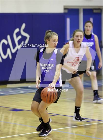 Thumbnail 1 in Anchor Bay @ Utica Eisenhower photogallery.