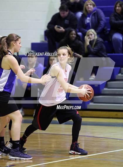 Thumbnail 3 in Anchor Bay @ Utica Eisenhower photogallery.
